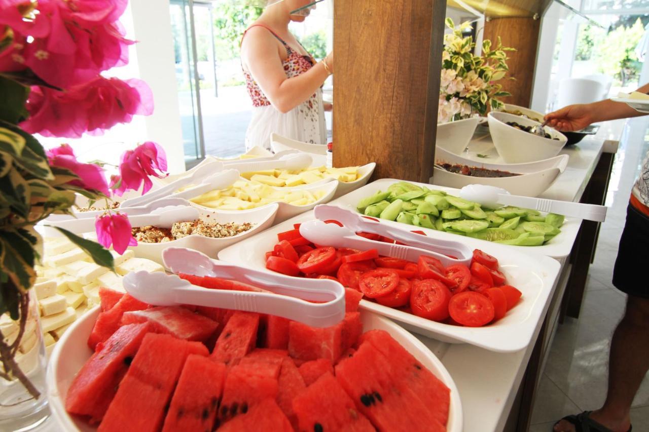 Sunway Club Otel 말마리스 외부 사진